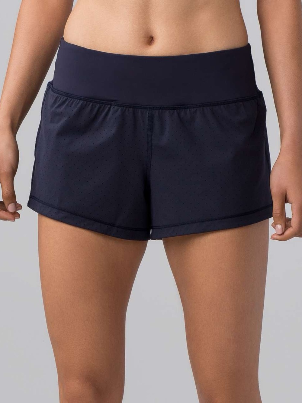 Lululemon Final Lap Perforated Short 2.5" Midnight Navy Blue 4